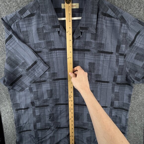 Tommy Bahama Button Up Shirt Short Sleeve Silk Hawaii Tropical Purple Geometric - Picture 4 of 13